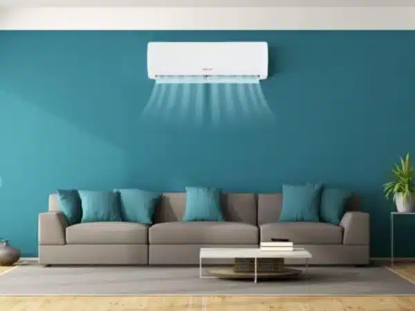 Minisplit Estandar Hisense 1 Ton Frío 110V AC121CK