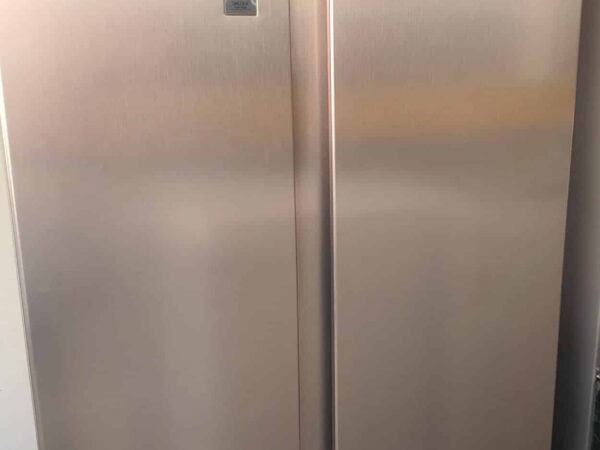 Hisense Refrigerador RS19N6FCX Plata